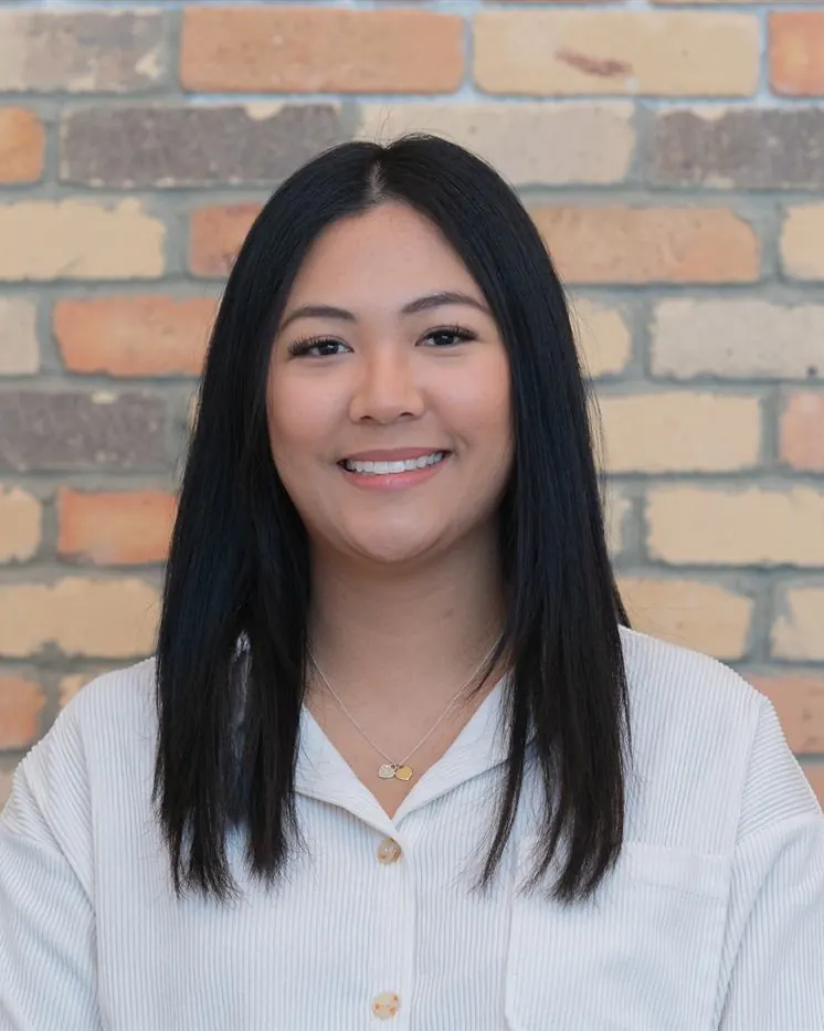 Alyssa, dental hygienist at Radiant Dental